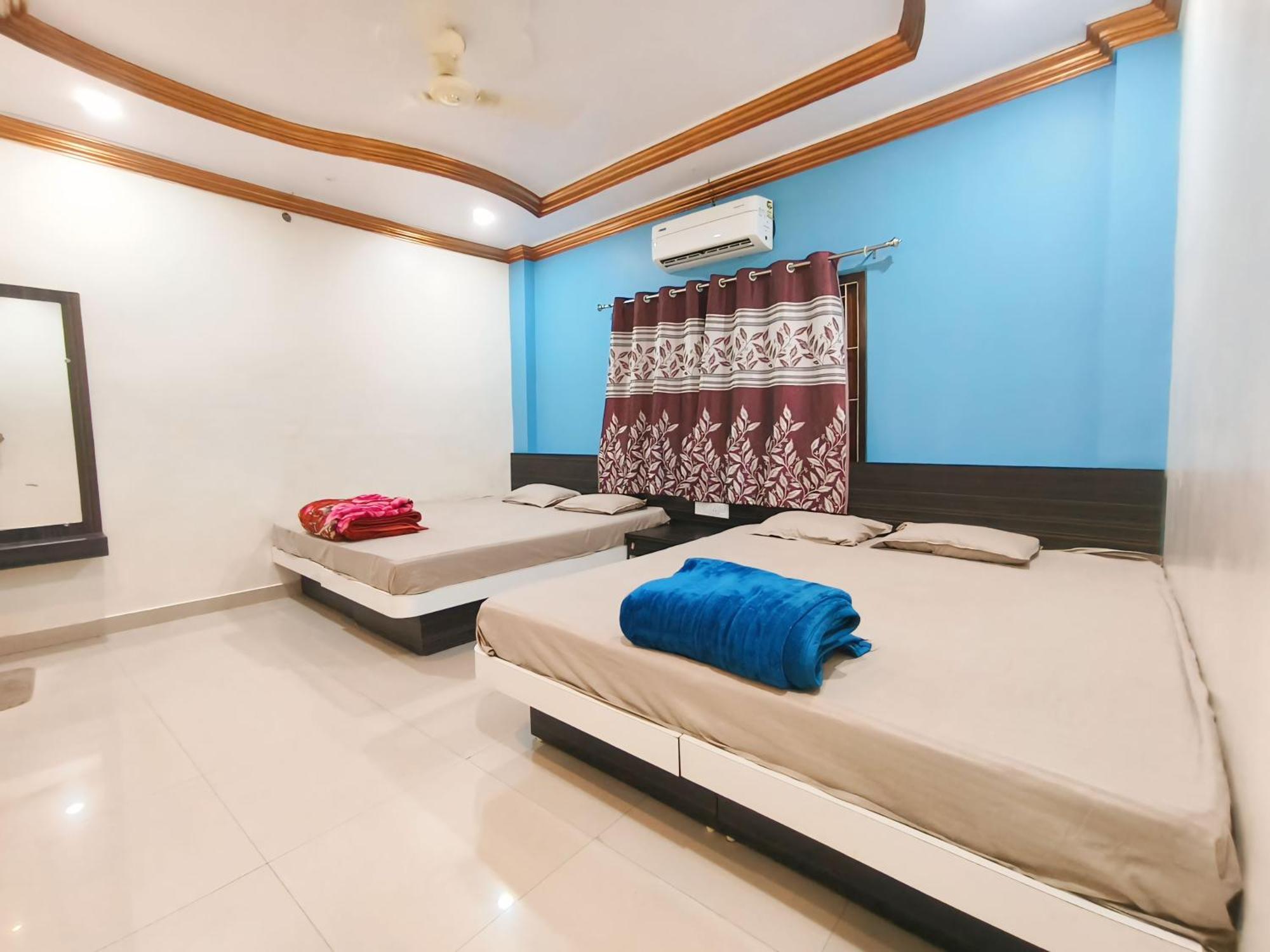 Shree Trilokeshwar Guesthouse Ujjain Exterior foto